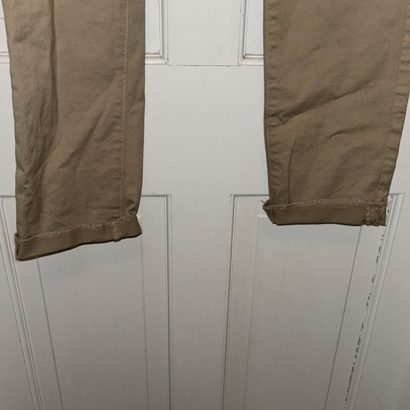 AG The Stilt Cigarette Roll-Up - Picture 4 of 10